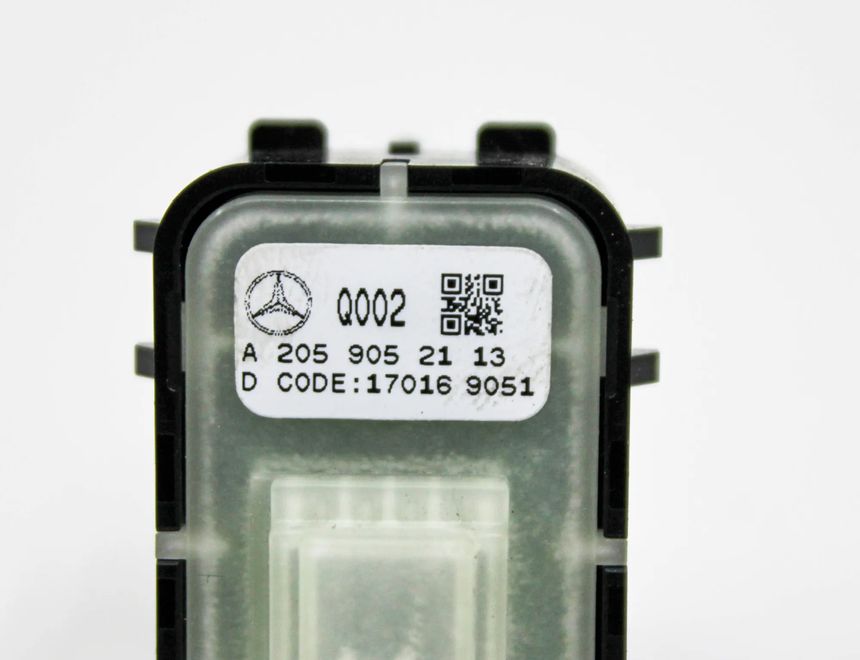 MERCEDES-BENZ C-Class W205/S205/C205 (2014-2023) Switches A2059052113 22490364