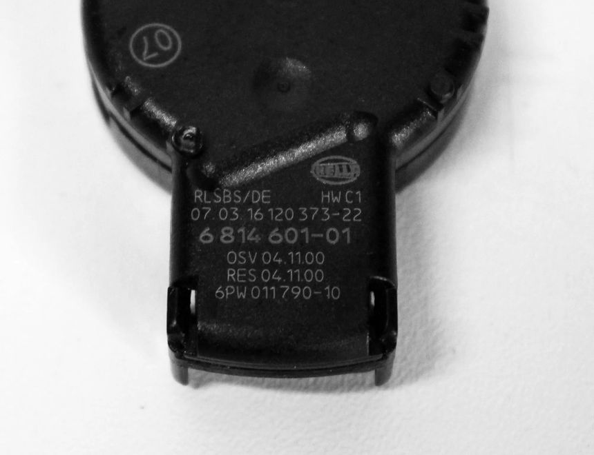 BMW 2 Series F22/F23 (2013-2020) Rain Sensor 6814601-01 2528826
