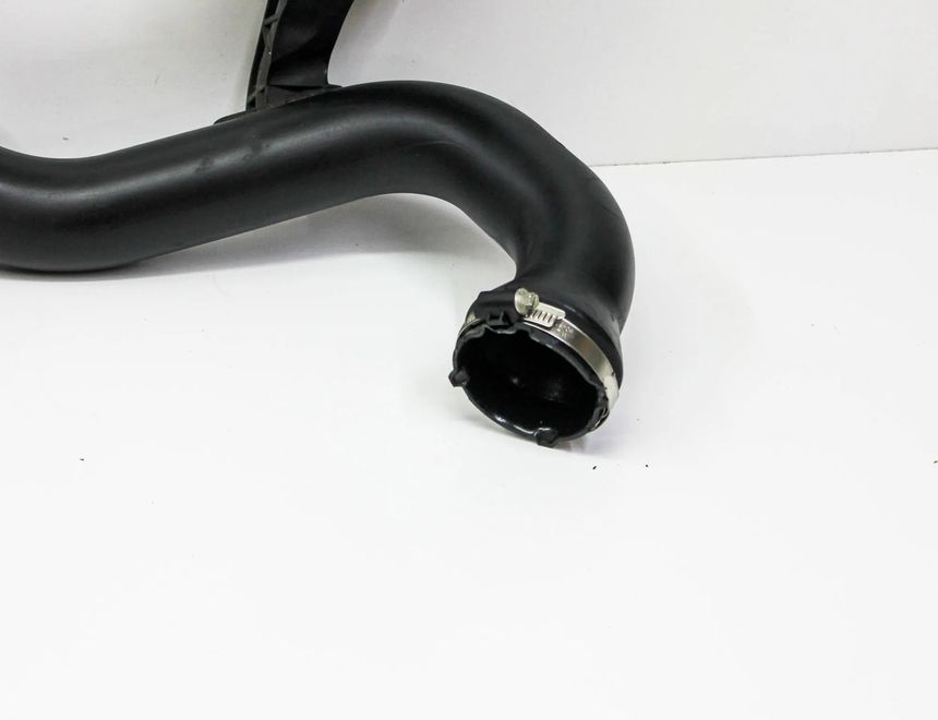 AUDI A4 B9/8W (2015-2024) Starpdzesētāja / interkūlera truba 03G906051M,8W0145673L 26830870