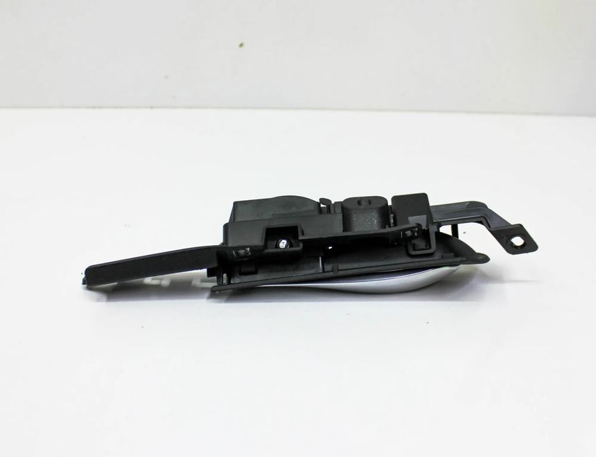BMW X5 E70 (2006-2013) Правая передняя внутренняя ручка открытия 6974296 27295653