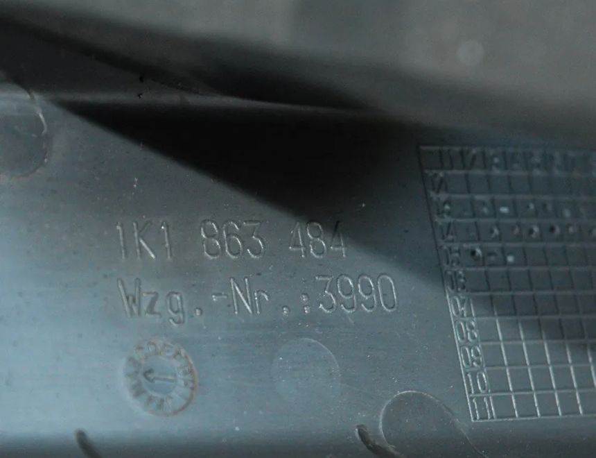 VOLKSWAGEN Golf 5 generation (2003-2009) Right A Pillar Trim 1K1863484 2932684