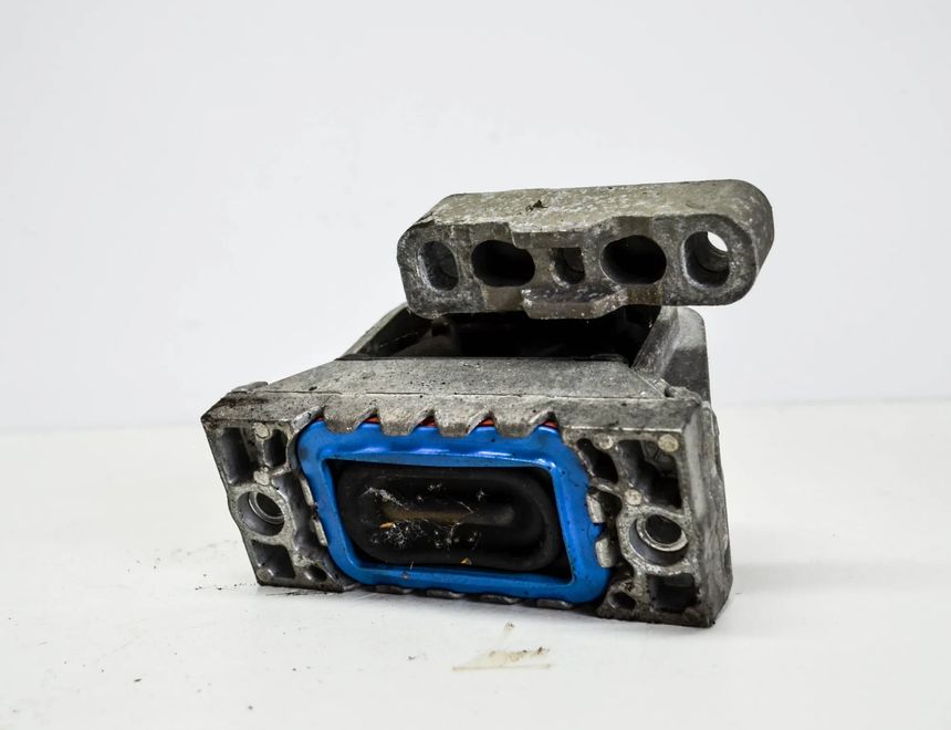 SEAT Leon 2 generation (2005-2012) Right Side Engine Mount 1K0199262BB 3037767