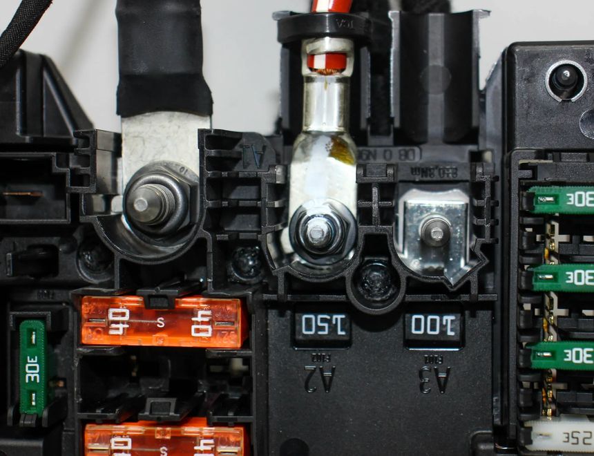 MERCEDES-BENZ A-Class W177 (2018-2024) Drošinātāju kārba A1779061102 31319019