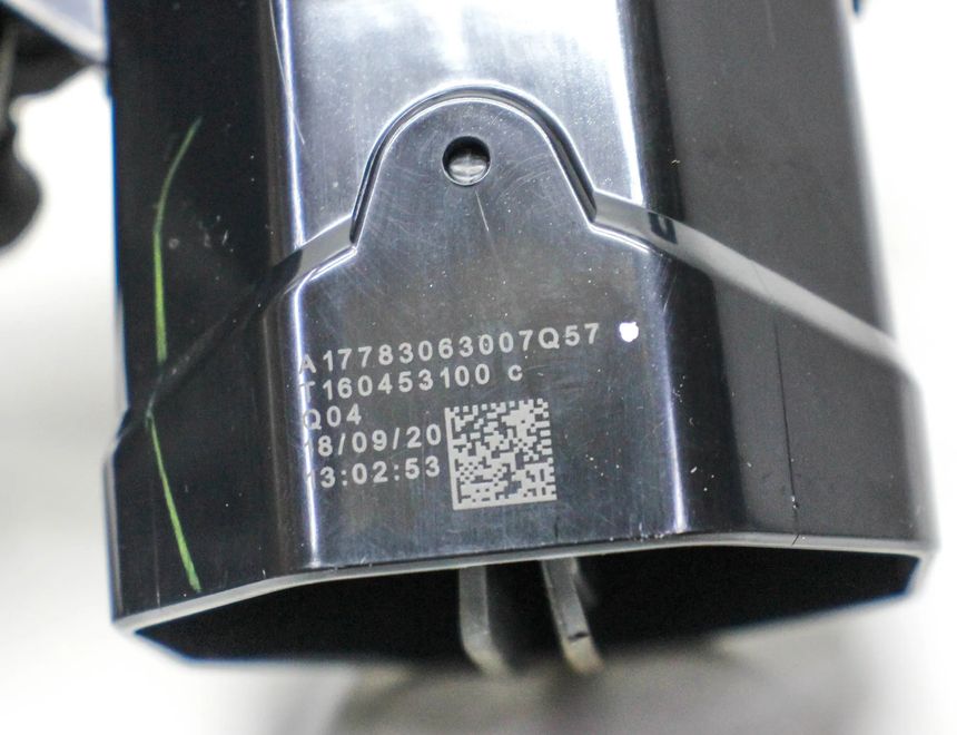 MERCEDES-BENZ A-Class W177 (2018-2024) Instrumentu paneļa gaisa kanāli A17783063007 31319041