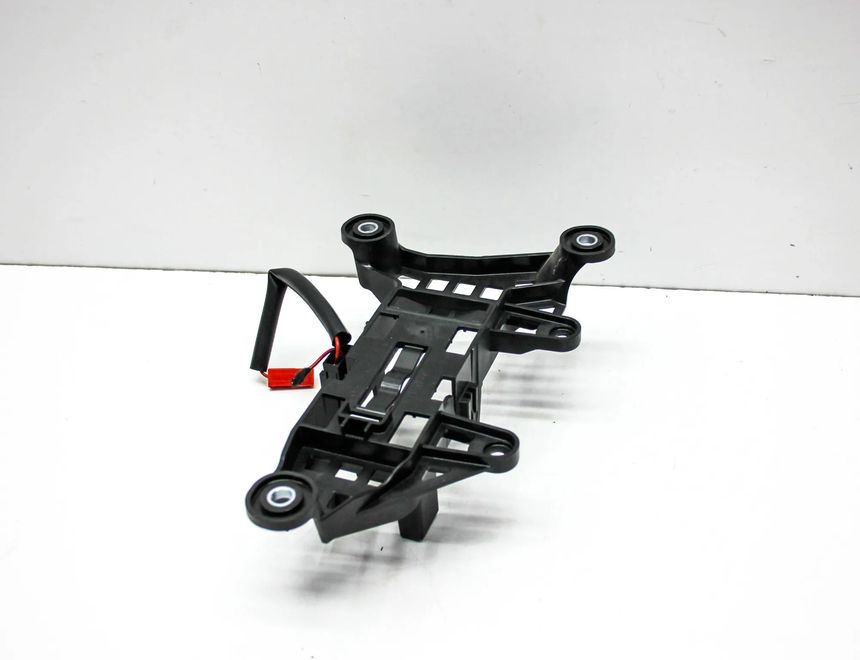 MERCEDES-BENZ A-Class W177 (2018-2024) Akumulātors turētājs A2475451000 31356709