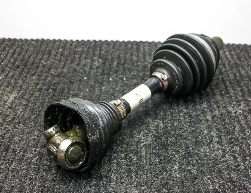 MERCEDES-BENZ A-Class W177 (2018-2024) Priekšējā labā pusass A1773302500 31389735