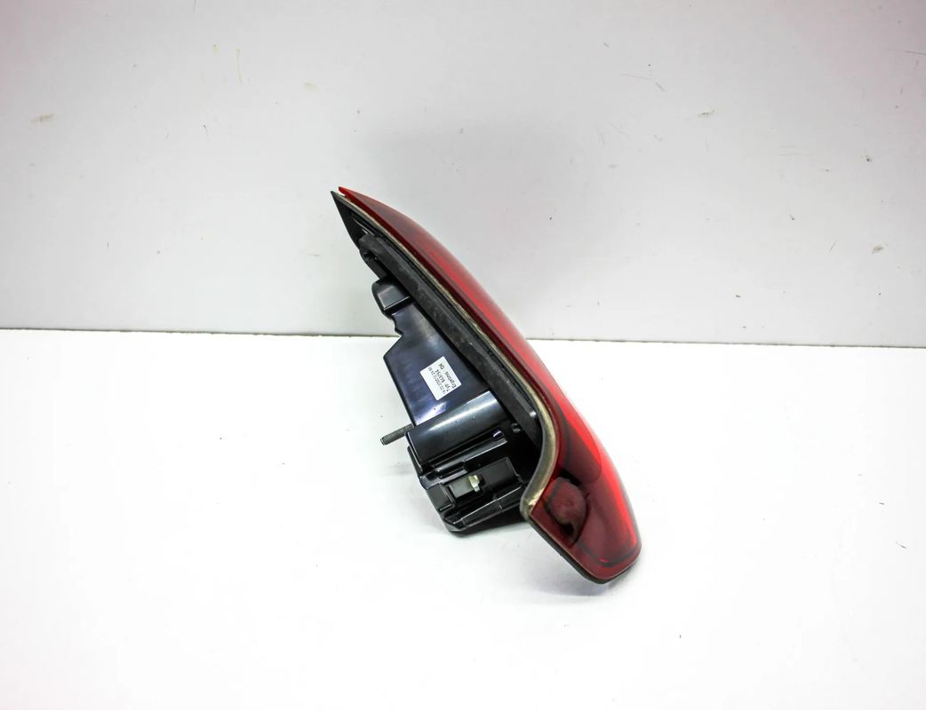 MERCEDES-BENZ A-Class W177 (2018-2024) Aizmugurējais kreisais lukturis bagāžniekā 31954782