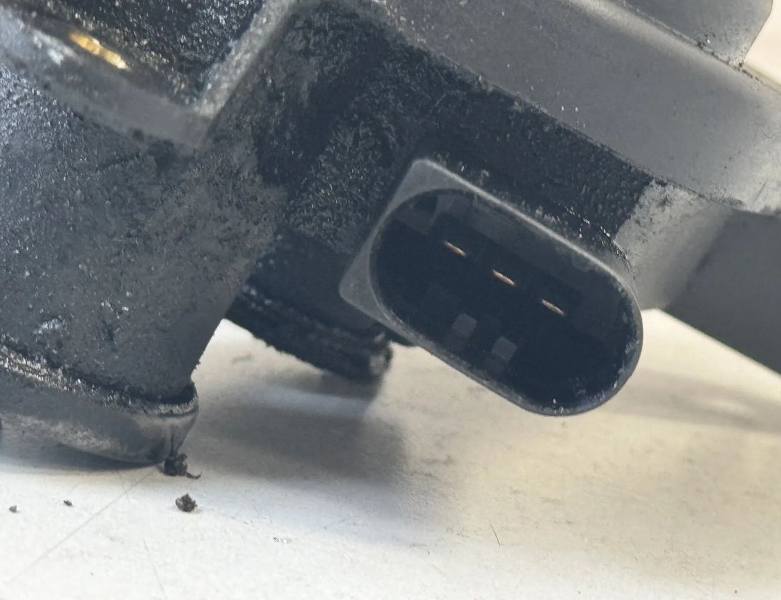 MERCEDES-BENZ C-Class W203/S203/CL203 (2000-2008) Intake Manifold Valve Motor A6111500494 29043067