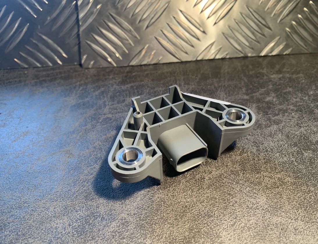 BMW 7 Series F01/F02 (2008-2015) Front Right Impact Sensor 9268438 12183677