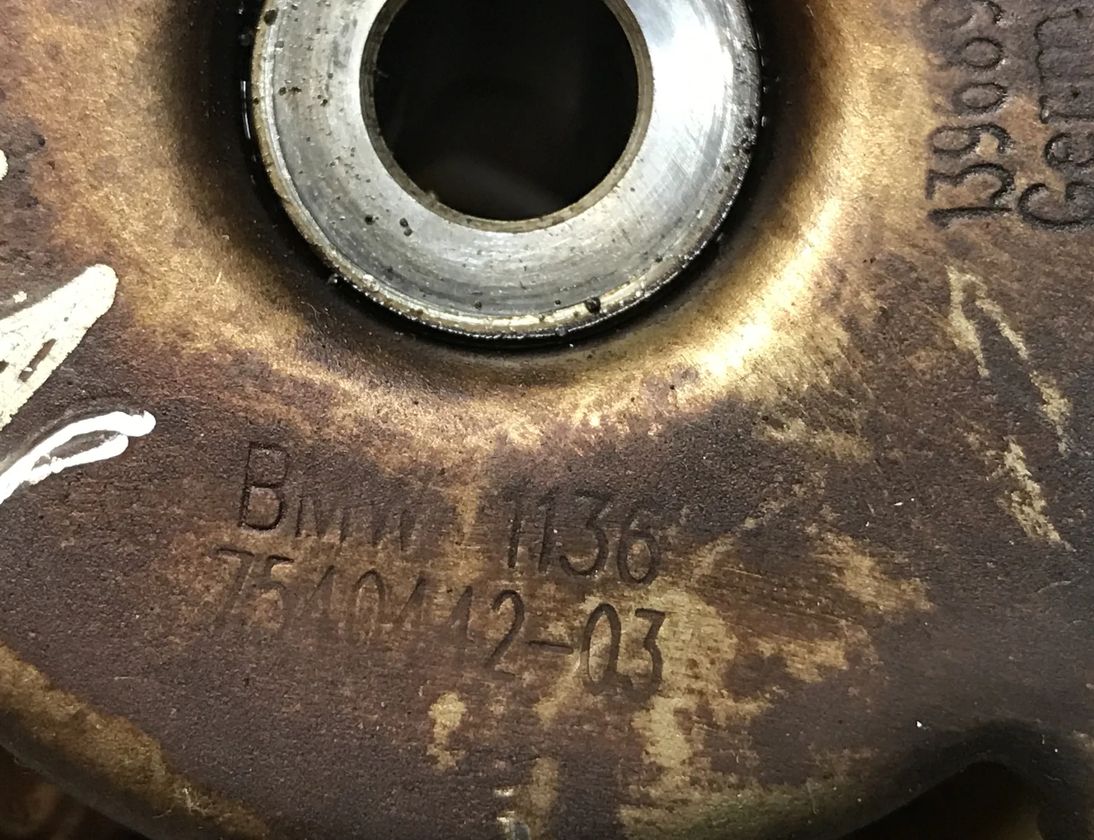 BMW 3 Series E90/E91/E92/E93 (2004-2013) Шкив распределительного вала 7540442 14370549