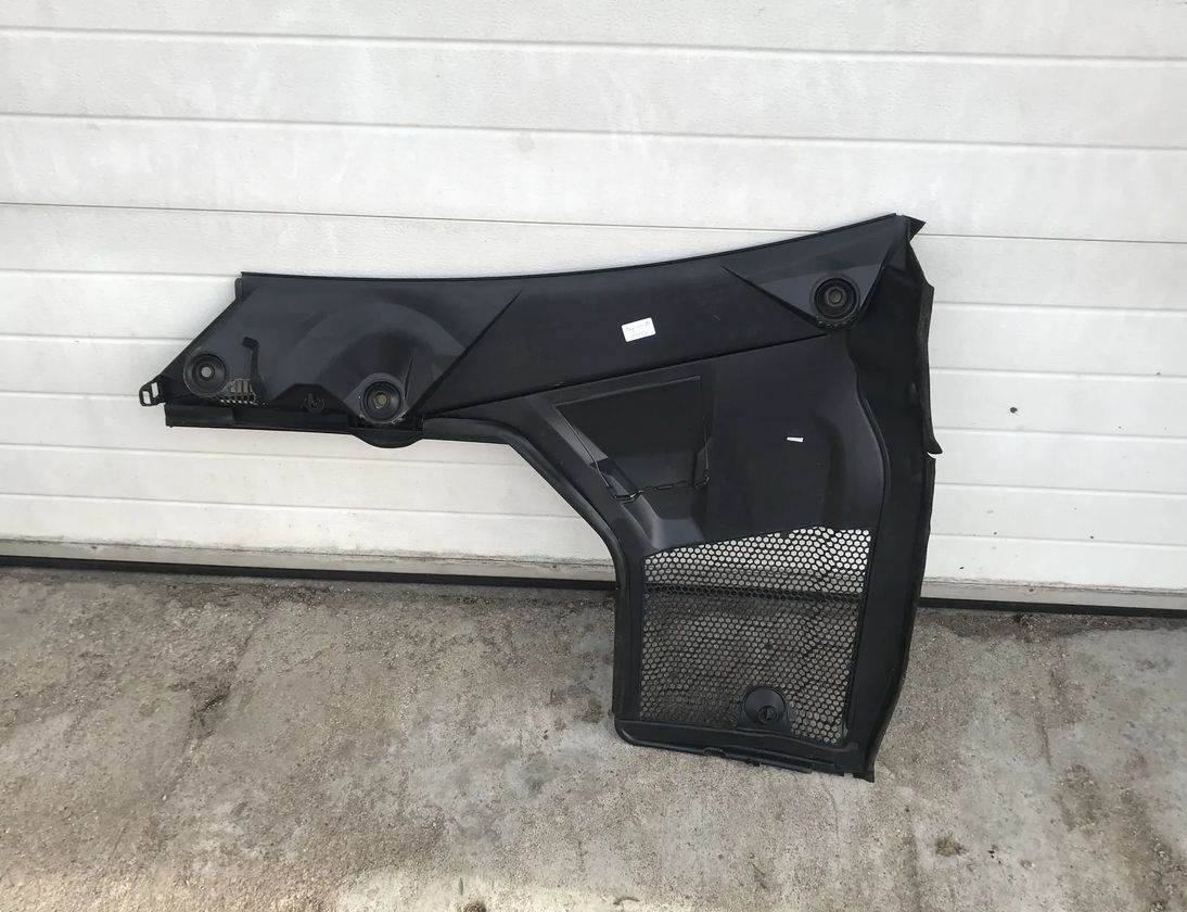 MERCEDES-BENZ C-Class W205/S205/C205 (2014-2023) Пластмасса передняя стеклоочистителей A2058308404 14485257