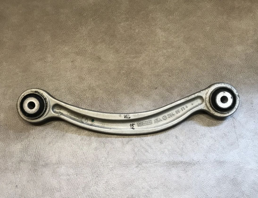 MERCEDES-BENZ E-Class W212/S212/C207/A207 (2009-2016) Rear Right Arm 20409FI3 15028498