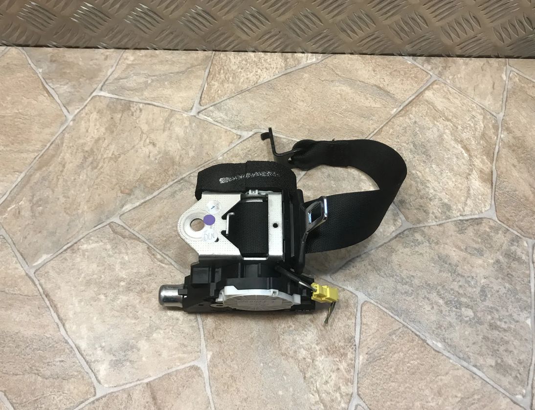 MERCEDES-BENZ E-Class W212/S212/C207/A207 (2009-2016) Aizmugurējā labā drošības josta A2128605485 17220744