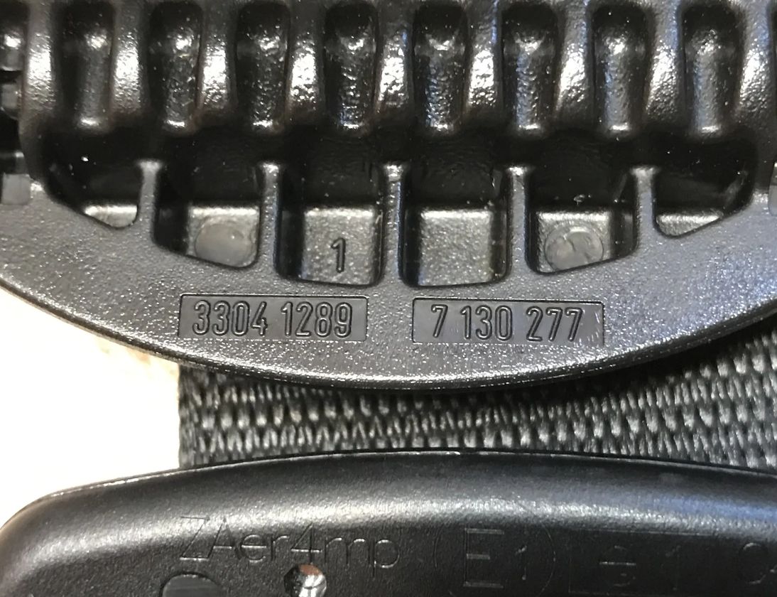 BMW 3 Series E90/E91/E92/E93 (2004-2013) Priekšējā kreisā drošības josta 7130277 17574770