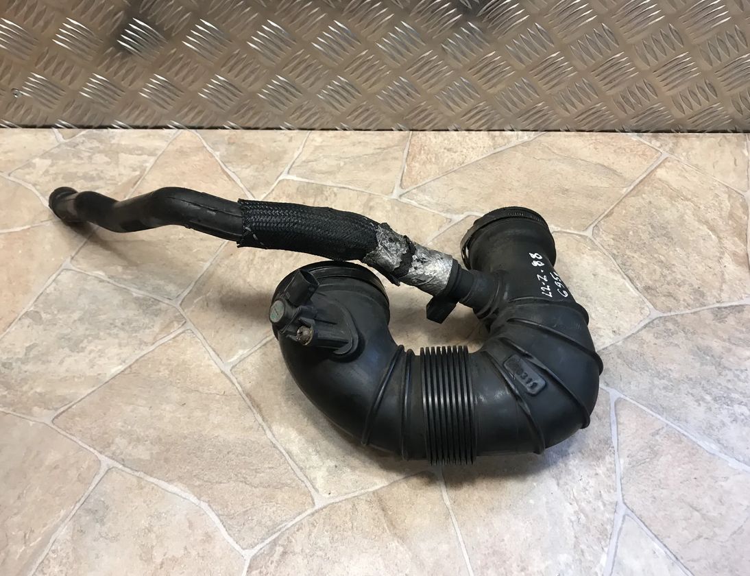 MERCEDES-BENZ E-Class W212/S212/C207/A207 (2009-2016) Gaisa ieplūdes caurule A6510900337 21413724