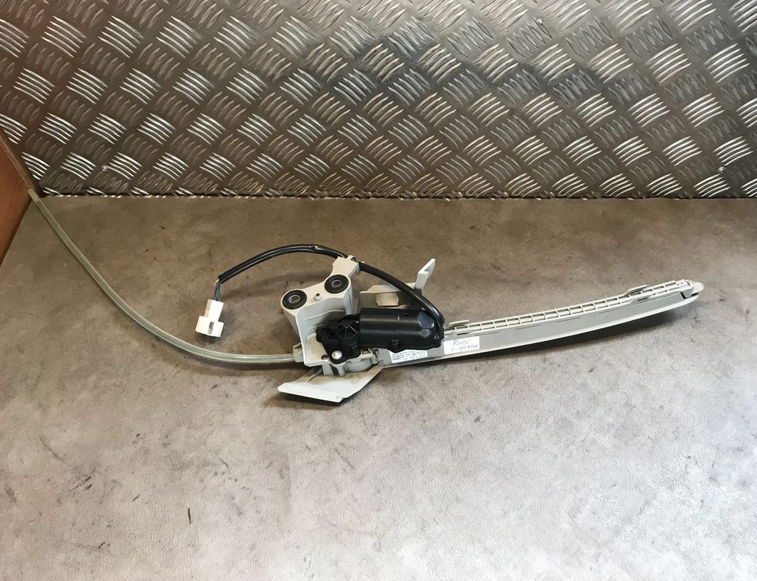 MERCEDES-BENZ E-Class W212/S212/C207/A207 (2009-2016)  Рейка крышки задней полки слева A2128202942 22983200