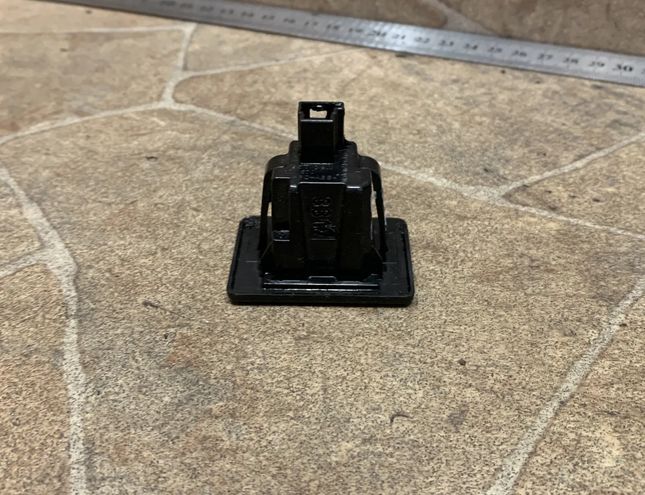 MERCEDES-BENZ GLE W166 (2015-2018) Numura zīmes apgaismojums 011850 30289796