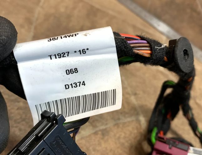 MERCEDES-BENZ E-Class W212/S212/C207/A207 (2009-2016) Kabeļi / vadi a2124401341 30779011