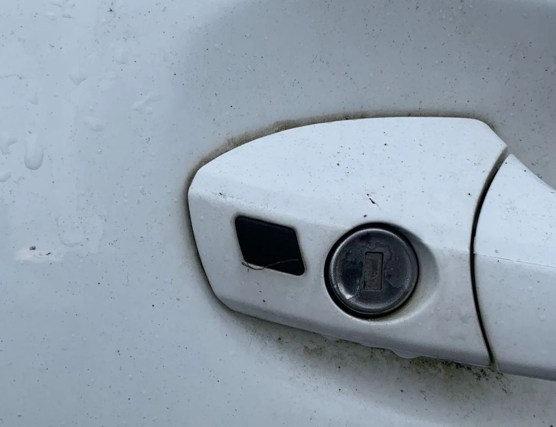 MERCEDES-BENZ C-Class W204/S204/C204 (2004-2015) Priekšējās labās durvis A2048200242 32932654