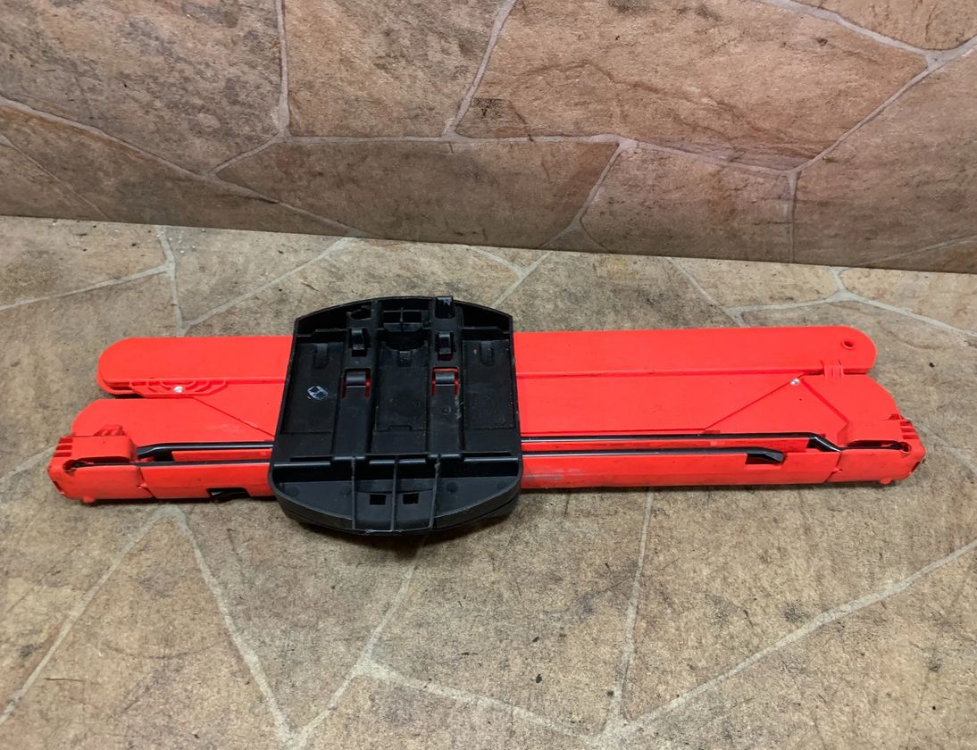 MERCEDES-BENZ C-Class W204/S204/C204 (2004-2015) Знак аварийной остановки A2048900197 32973149