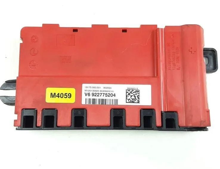 BMW 3 Series F30/F31 (2011-2020) Power Distribution Box 9227752 31907559