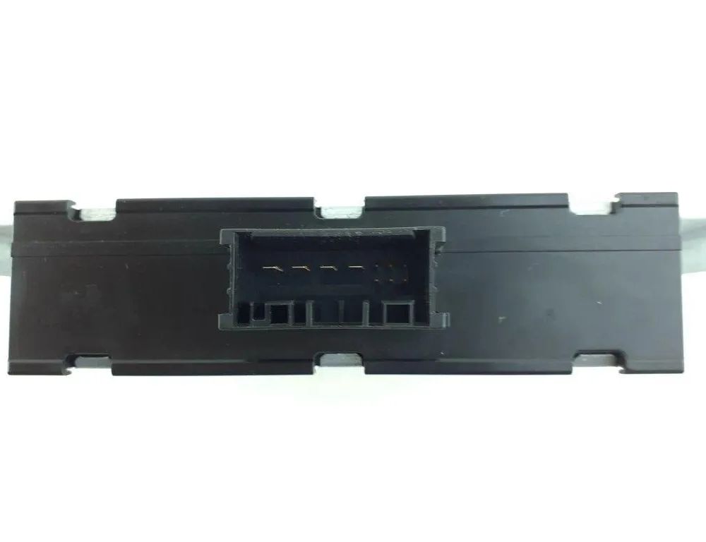 BMW 3 Series E90/E91/E92/E93 (2004-2013) Inverter 61429113348,9113348 31908297