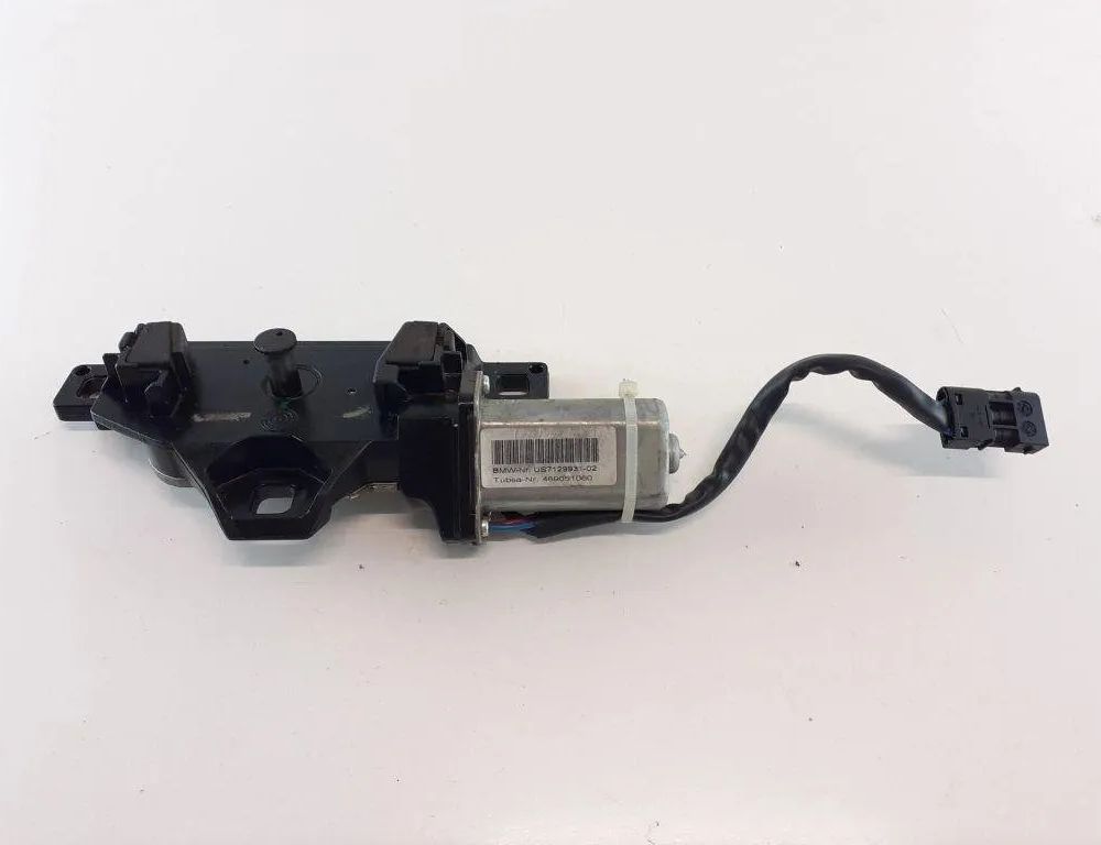 BMW 5 Series E60/E61 (2003-2010) Rear Tailgate Boot Soft Close Motor 7129931,US7129931 31911497
