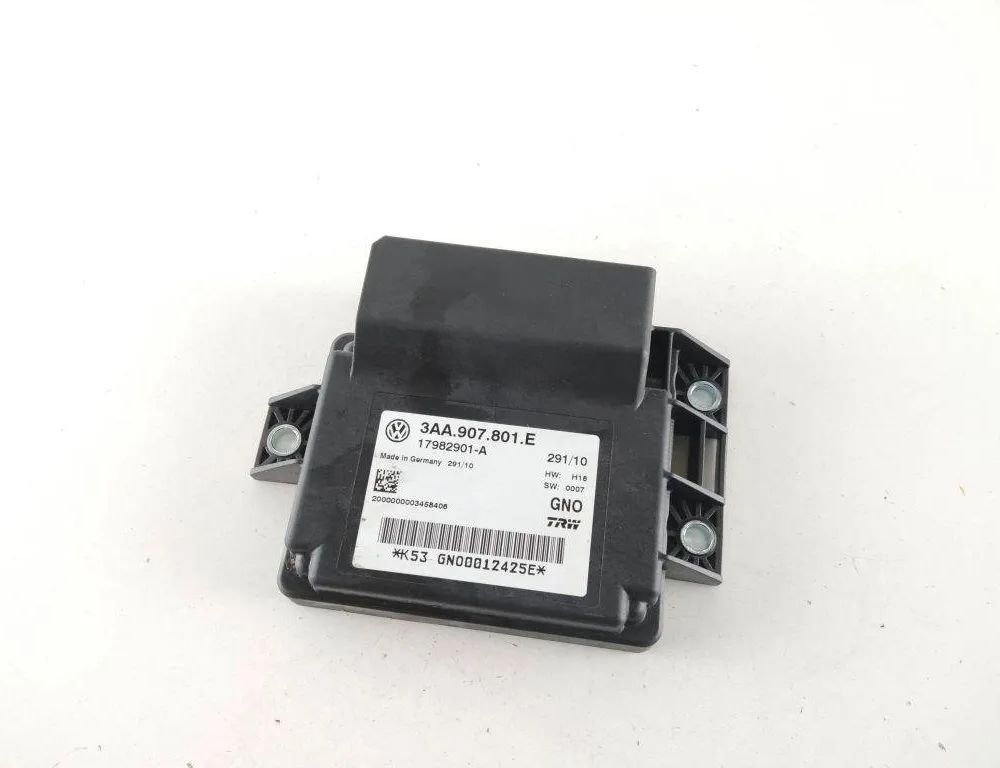 VOLKSWAGEN Passat B6 (2005-2010) Rokas bremžu vadības bloks 3AA907801E 31912860