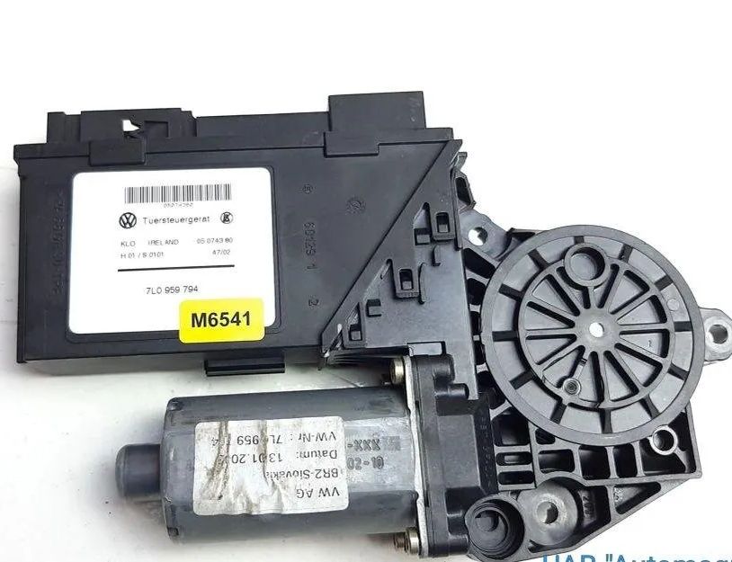 PORSCHE Cayenne 955 (2002-2010) Rear Right Door Window Control Motor M6541,7L0959794 31913688