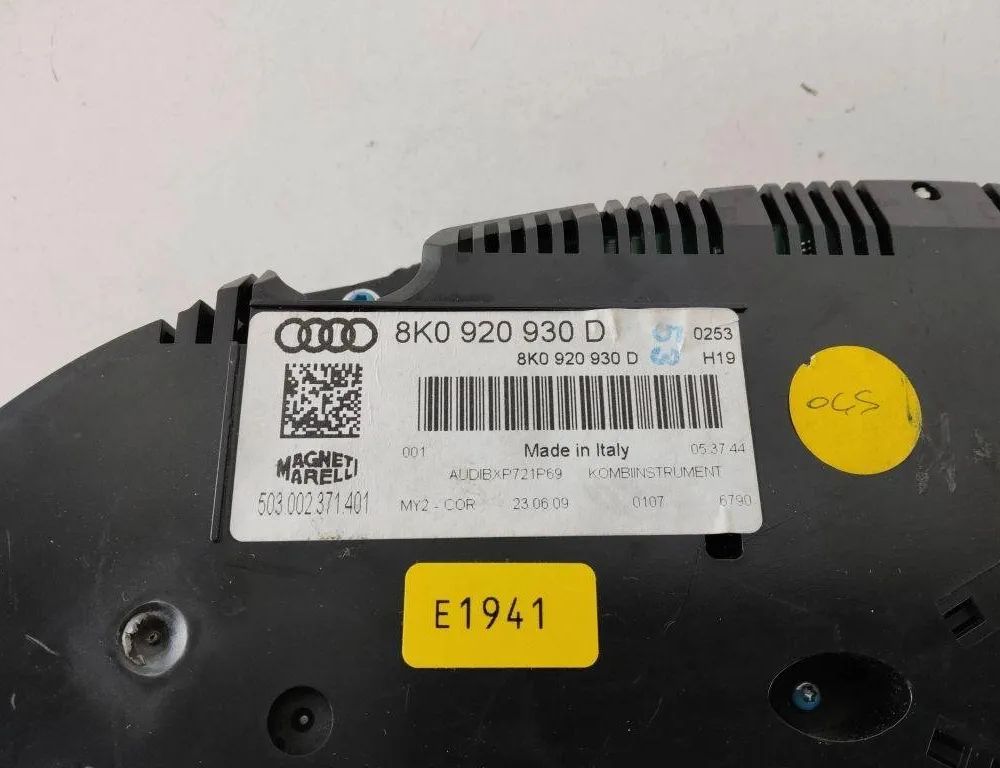 AUDI A4 B5/8D (1994-2001) Instrumentu panelis/spidometrs 8K0920930D 31916233