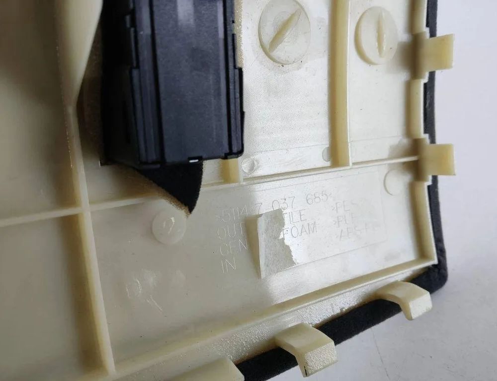 BMW 5 Series E60/E61 (2003-2010) Citas salona daļas 7037685 31917681