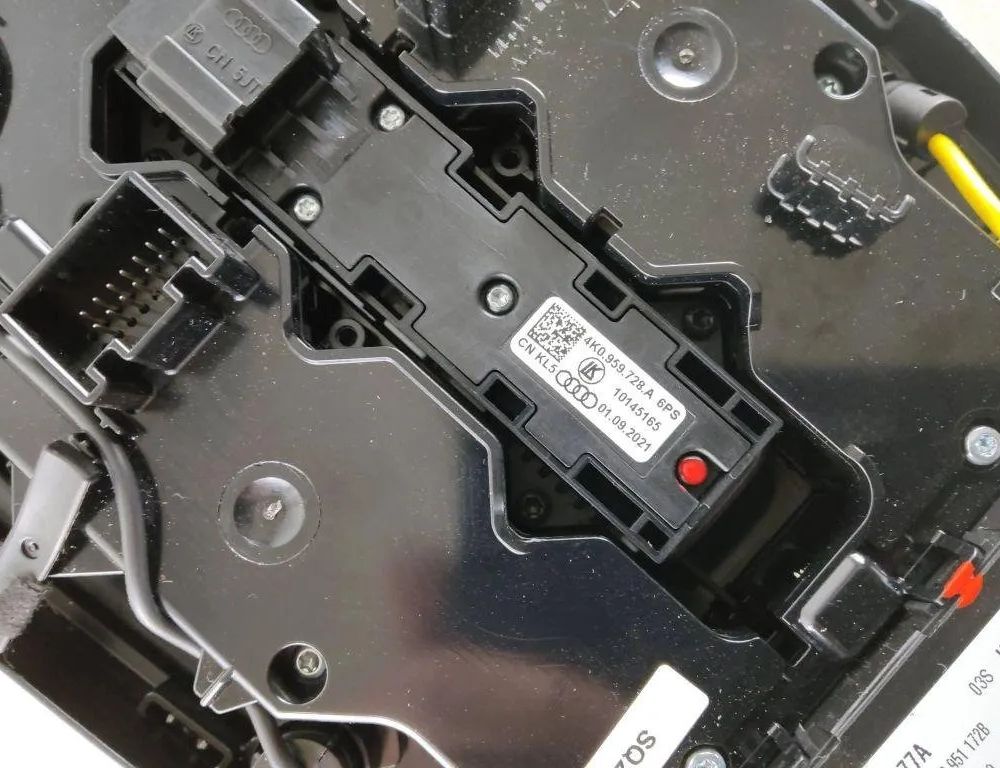 AUDI e-tron 1 generation (2018-2024) Освещение салона 4K0947135AL 31926364