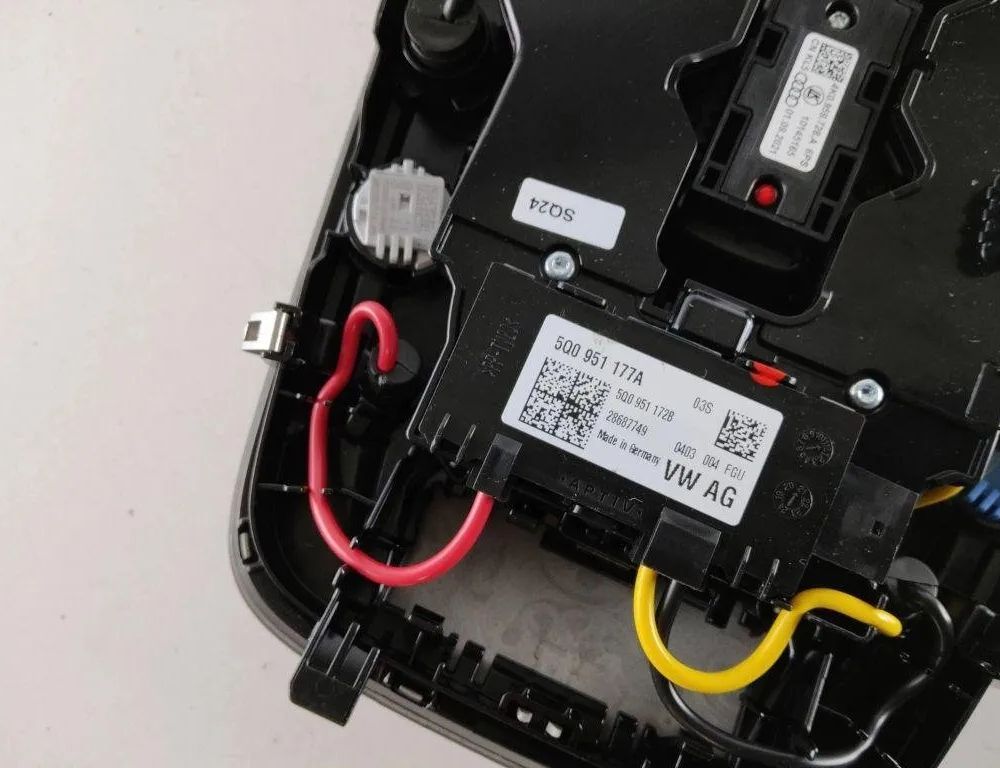 AUDI e-tron 1 generation (2018-2024) Освещение салона 4K0947135AL 31926364