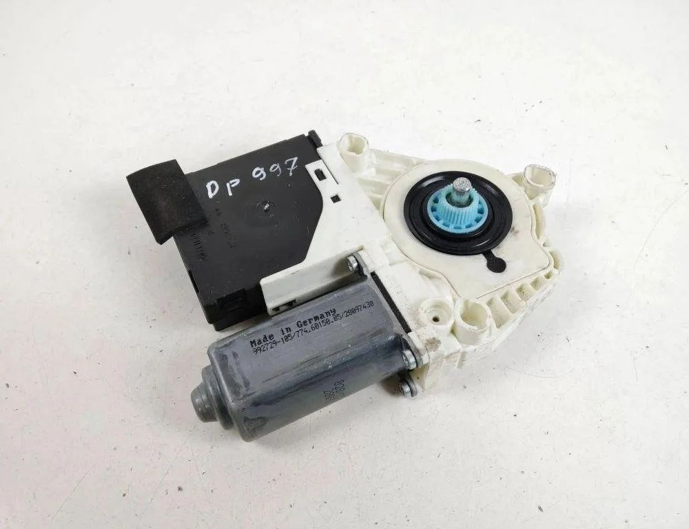 VOLKSWAGEN Passat B7 (2010-2015) Front Left Door Window Regulator Motor 1K0959702P 31927510