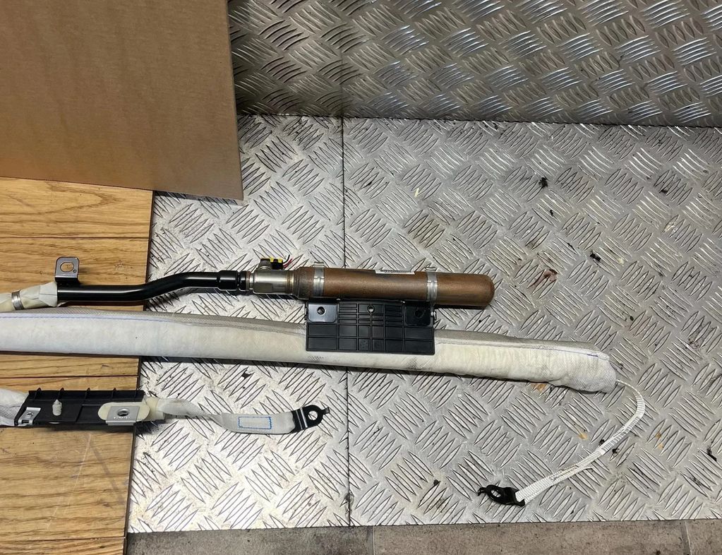 KIA Sportage 3 generation (2010-2015) Left Side Roof Airbag SRS 850103W500 28582060