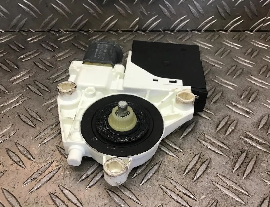 VOLKSWAGEN Golf 5 generation (2003-2009) Front Left Door Window Regulator Motor 1KK0959701M,1K0959793J,LK4837401S 24841663