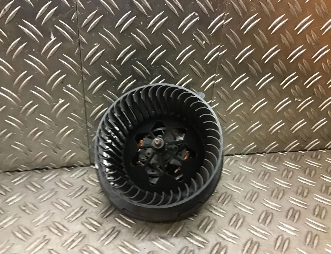 VOLKSWAGEN Golf 6 generation (2008-2015) Heater Blower Fan 3C1820015Q,3C0907521F 33006126