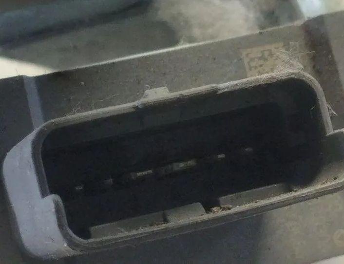 PEUGEOT 3008 1 generation (2010-2016) Priekšējo kreiso durvju logu pacēlājs 9682808980,912025105,914388101 21033748