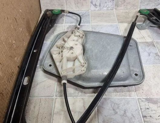 VOLKSWAGEN Jetta 5 generation (2005-2011) Front Left Door Window Regulator 1K0959793L,1K5837462B,1K5837402AK 21033820