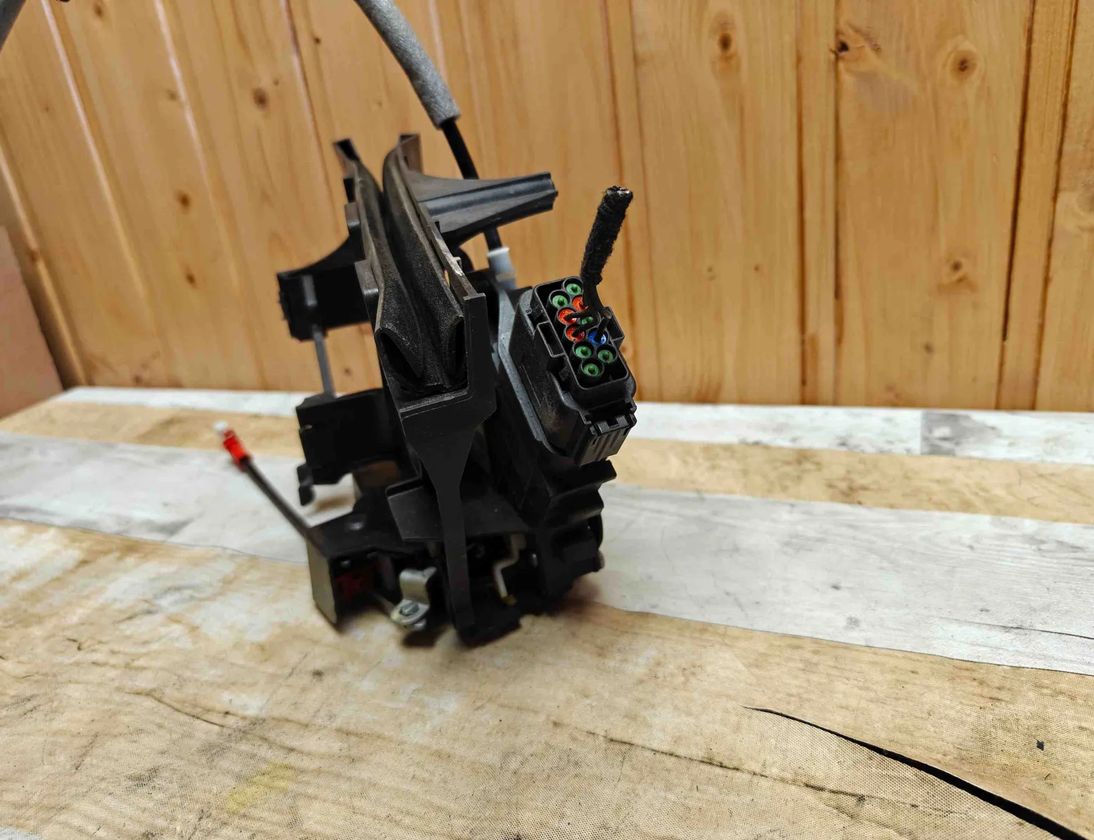 FORD Mondeo 4 generation (2007-2015) Замок задней правой двери 6M2AR26412BC 32635031