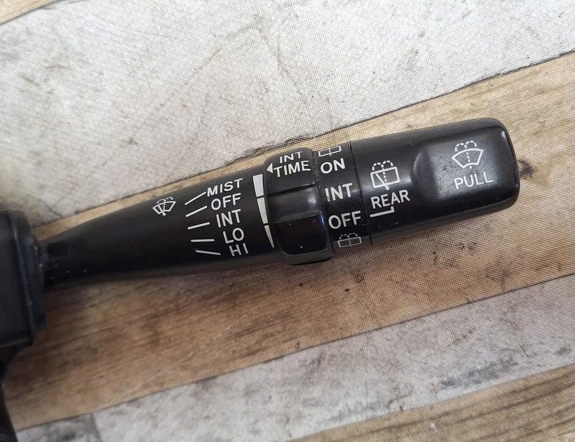 TOYOTA Previa 2 generation (2000-2006) Управление стеклоочистителями 8465228640 32826704