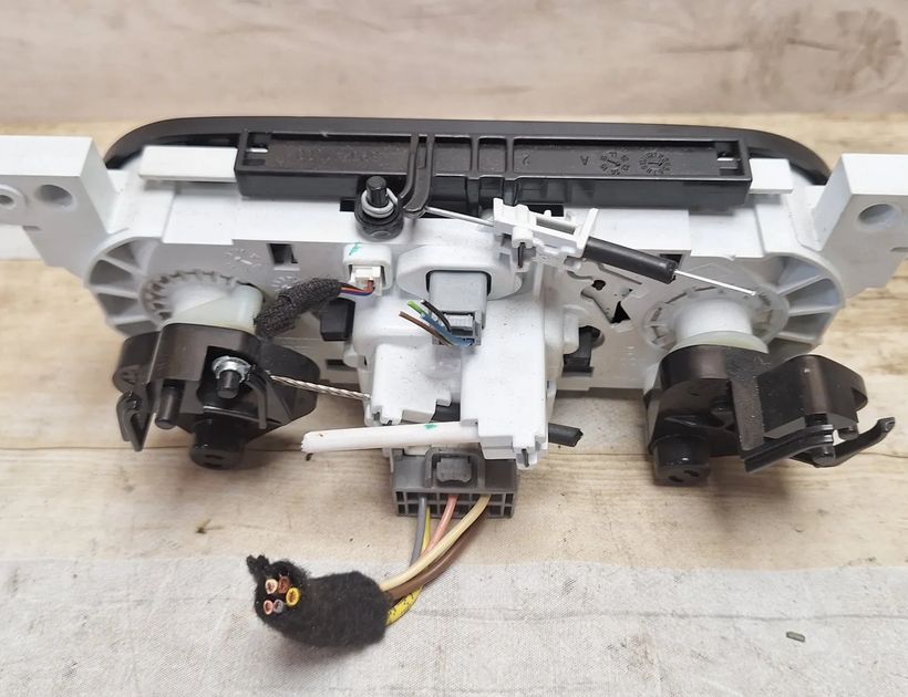 DACIA Lodgy 1 generation (2013-2024) Pегулятор климы 5P3741700,5P3743000 33089296