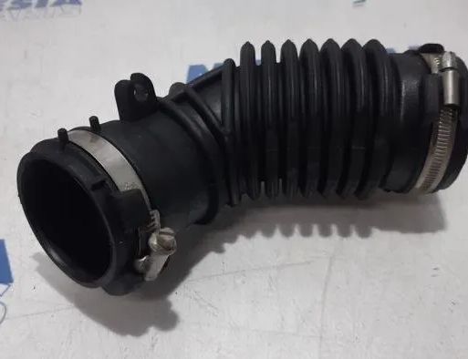 RENAULT Clio 4 generation (2012-2020) Kreisās puses interkūlera truba 165758885R 26964901