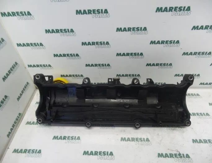 RENAULT Scenic 2 generation (2003-2010) Vārstu vāks 8200251101,8200272214,8200086191,8200117386,132654861R,8200608952,8200379908,132656293R 26980043