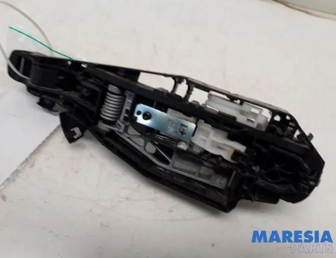 PEUGEOT 508 2 generation (2018-2023) Priekšējo labo durvju ārējais rokturis 9688834080,9109E3,96869958XT 27393759