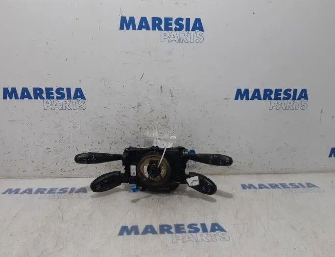 PEUGEOT 5008 1 generation (2009-2016) Pagrieziena rādītāja mehānisms 96667319XT,624399,96773912ZD,1002280416 27650752