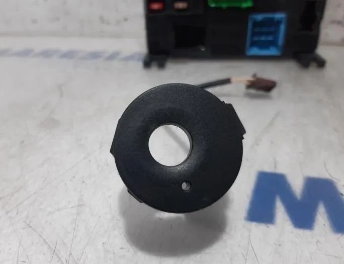 PEUGEOT 2008 1 generation (2013-2020) Блок управления двигателем 9666729580,9663123380,9807532080,0281030548,9808016480,1611785780,BSIN0300,1663365380,1610190380,1677649280 27656067