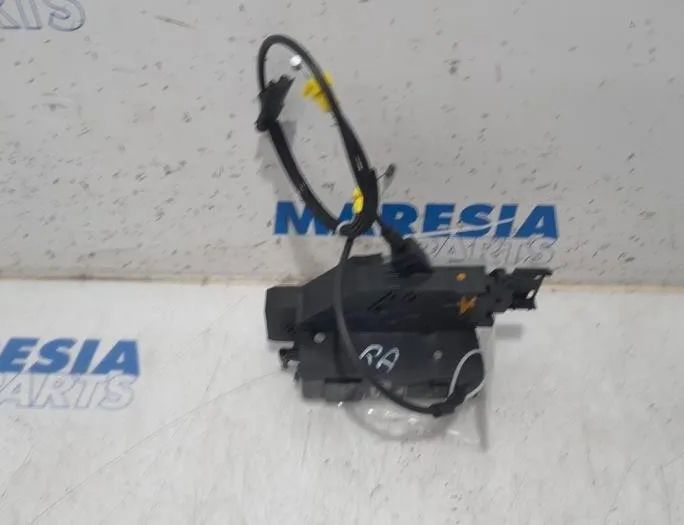 PEUGEOT 3008 1 generation (2010-2016) Other Body Parts 24097816,24099816,24095816,9138Z9,9800623880 27656465