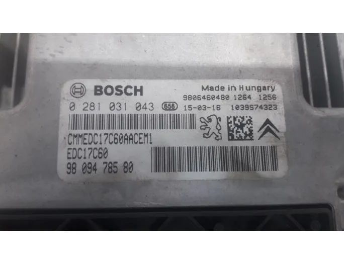 PEUGEOT 308 T9 (2013-2021) Блок управления двигателем 0281031043,9809478580,9806460480,1614103080,1611717580,9663123380,9674001080,9807054180,1610807880,6160C1,1608504380 27657738