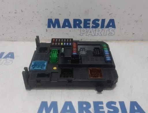 PEUGEOT 308 T9 (2013-2021) Блок управления двигателем 9805895780,V29035181A,9663123380,9807054180,133010541,BSIN0400,30383634 27658335